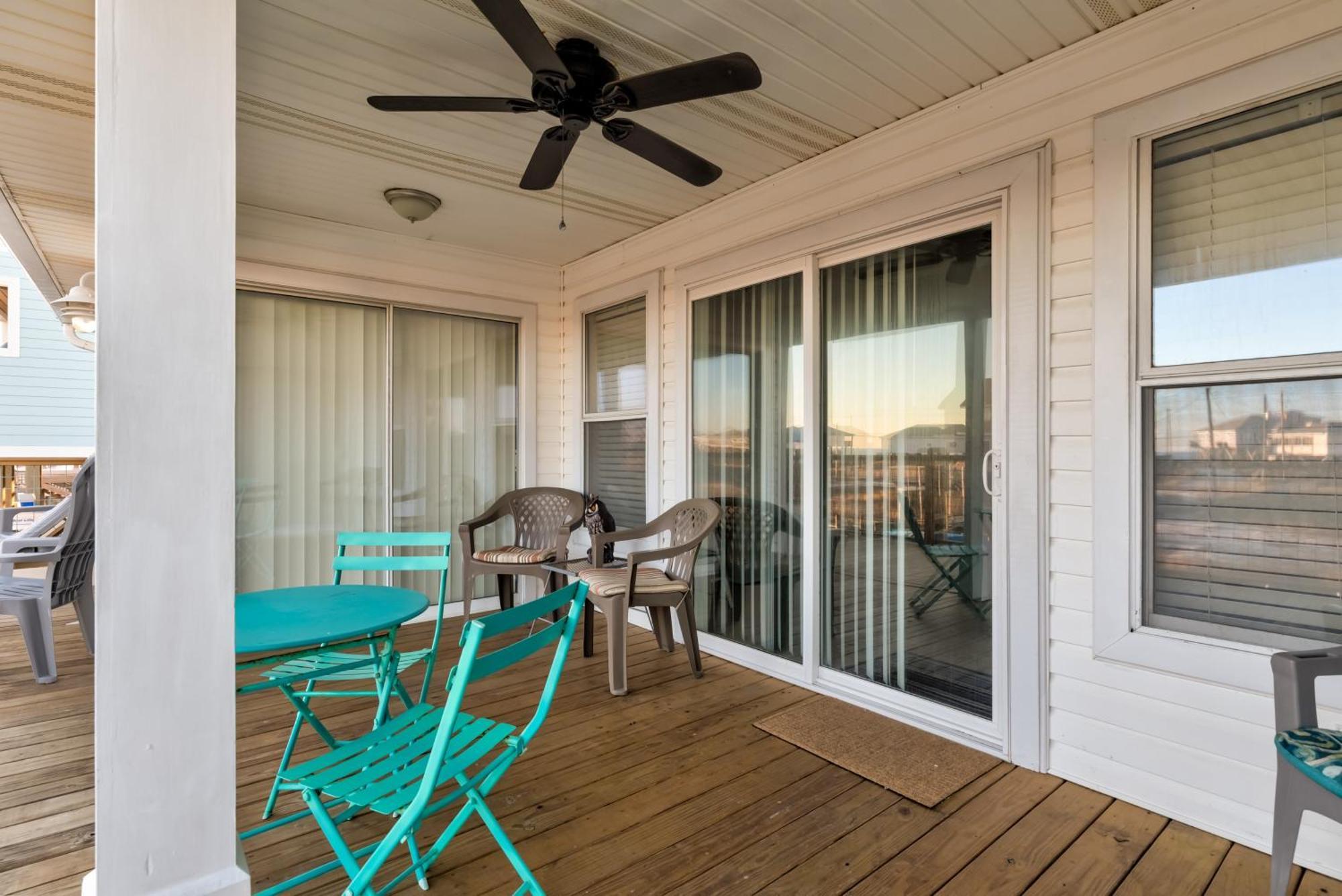 Waters Edge - Private Dock! Only Two Blocks From The Bay Or The Gulf! Plenty Of Parking For Cars Or Boats Home Dauphin Island Esterno foto
